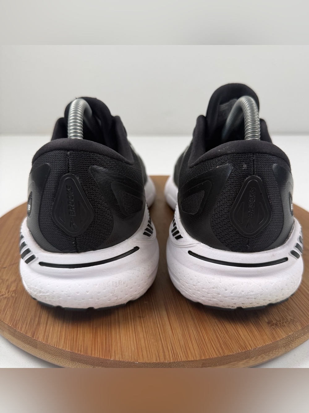 Brooks Adrenaline GTS Black and White Men's Running Shoes - Picture 4 of 10